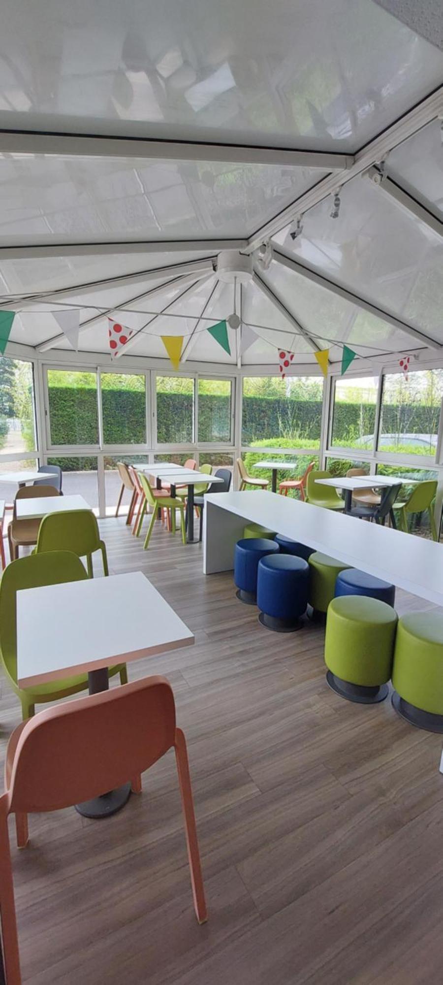 Ibis Budget Issoire Bagian luar foto
