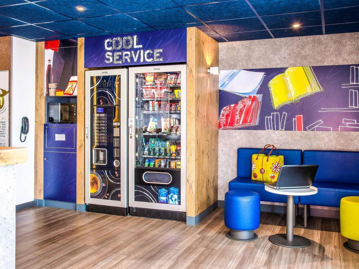 Ibis Budget Issoire Bagian luar foto