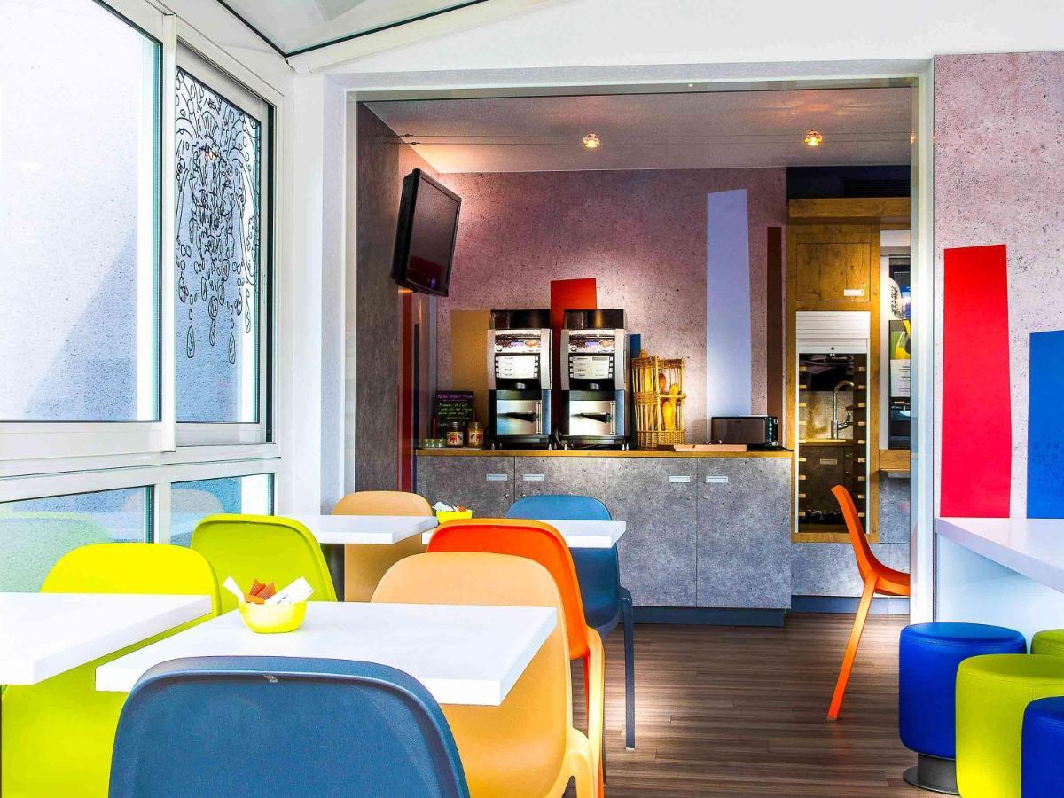 Ibis Budget Issoire Bagian luar foto